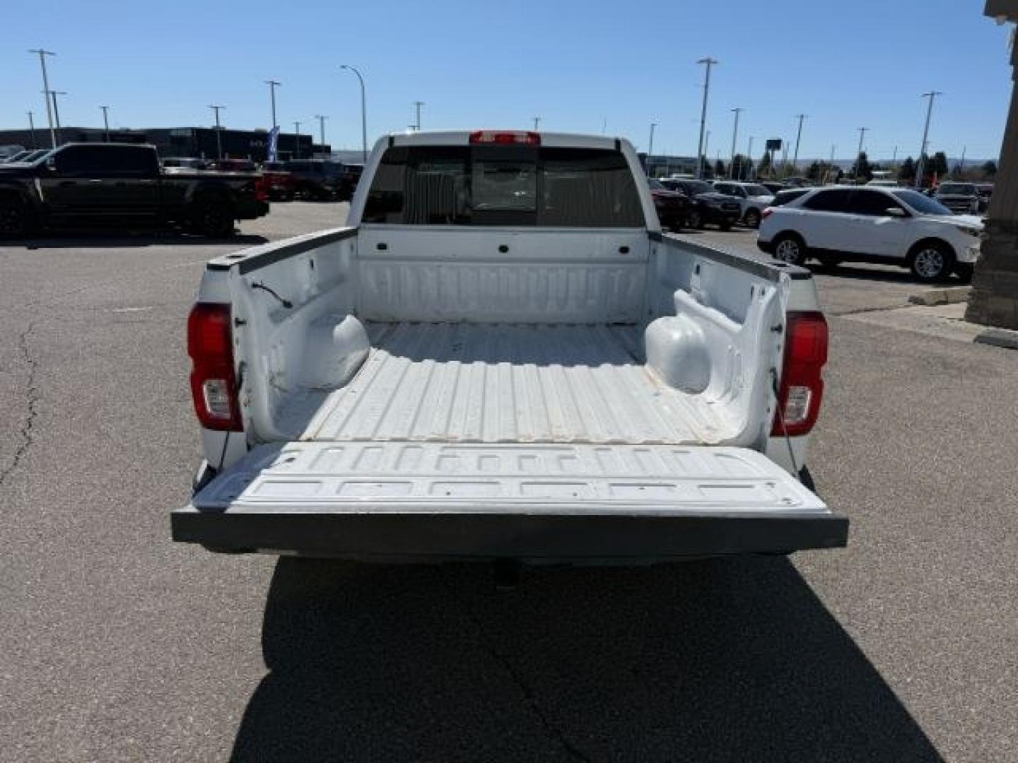 2016 WHITE /LEATHER Chevrolet Silverado 1500 (1GCVKSEC0GZ) with an 53L V8 VORTEC engine, Automatic transmission, located at 1175 N Woodruff Ave, Idaho Falls, ID, 83401, 43.506901, -111.999657 - At Timberline Auto, finding a great deal on your next vehicle is always easy! Our experienced sales staff's goal is to help find you the right vehicle at the right price! Our knowledgeable finance department has options for almost any credit score. We offer extended service contract options to prote - Photo#34