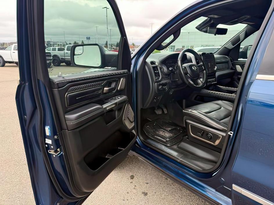 2021 BLUE /LEATHER Ram 1500 BIGHORN (1C6SRFHM4MN) with an 3.0L engine, AUTOMATIC transmission, located at 1235 N Woodruff Ave., Idaho Falls, 83401, (208) 523-1053, 43.507172, -112.000488 - At Timberline Auto, finding a great deal on your next vehicle is always easy! Our experienced sales staff's goal is to help find you the right vehicle at the right price! Our knowledgeable finance department has options for almost any credit score. We offer extended service contract options to prote - Photo#11