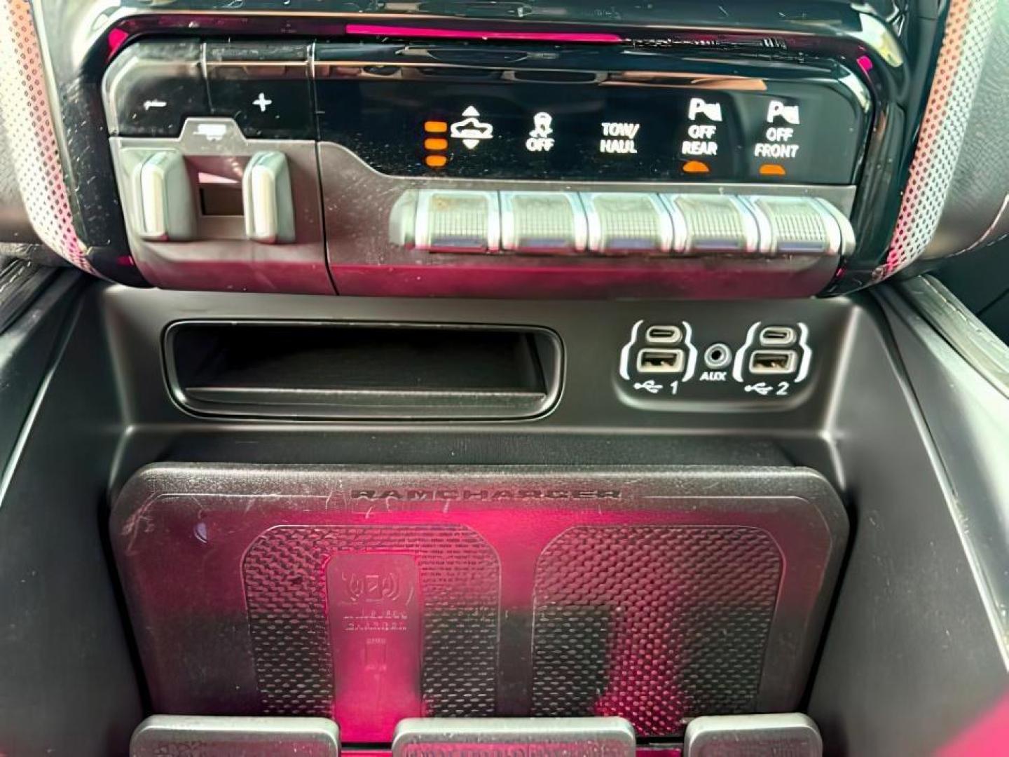 2021 BLUE /LEATHER Ram 1500 (1C6SRFHM4MN) with an 30L engine, Automatic transmission, located at 1175 N Woodruff Ave, Idaho Falls, ID, 83401, 43.506901, -111.999657 - At Timberline Auto, finding a great deal on your next vehicle is always easy! Our experienced sales staff's goal is to help find you the right vehicle at the right price! Our knowledgeable finance department has options for almost any credit score. We offer extended service contract options to prote - Photo#18