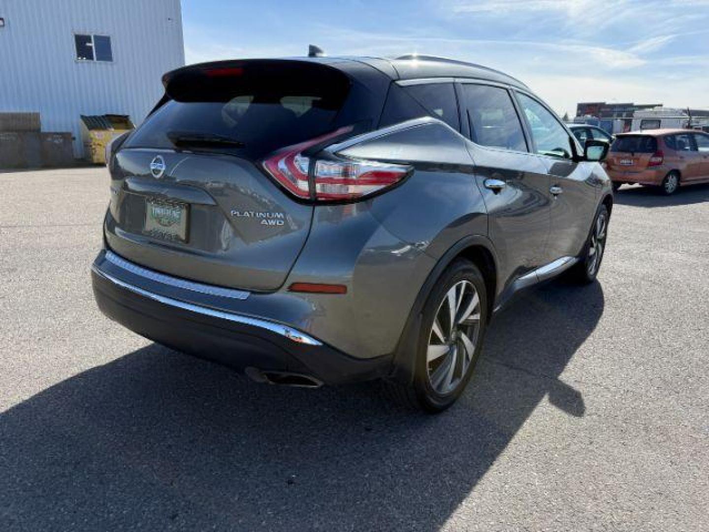 2018 GRAY /Graphite Nissan Murano (5N1AZ2MH0JN) with an 35L V-6 DOHC engine, Automatic transmission, located at 1175 N Woodruff Ave, Idaho Falls, ID, 83401, 43.506901, -111.999657 - At Timberline Auto, finding a great deal on your next vehicle is always easy! Our experienced sales staff's goal is to help find you the right vehicle at the right price! Our knowledgeable finance department has options for almost any credit score. We offer extended service contract options to prote - Photo#37
