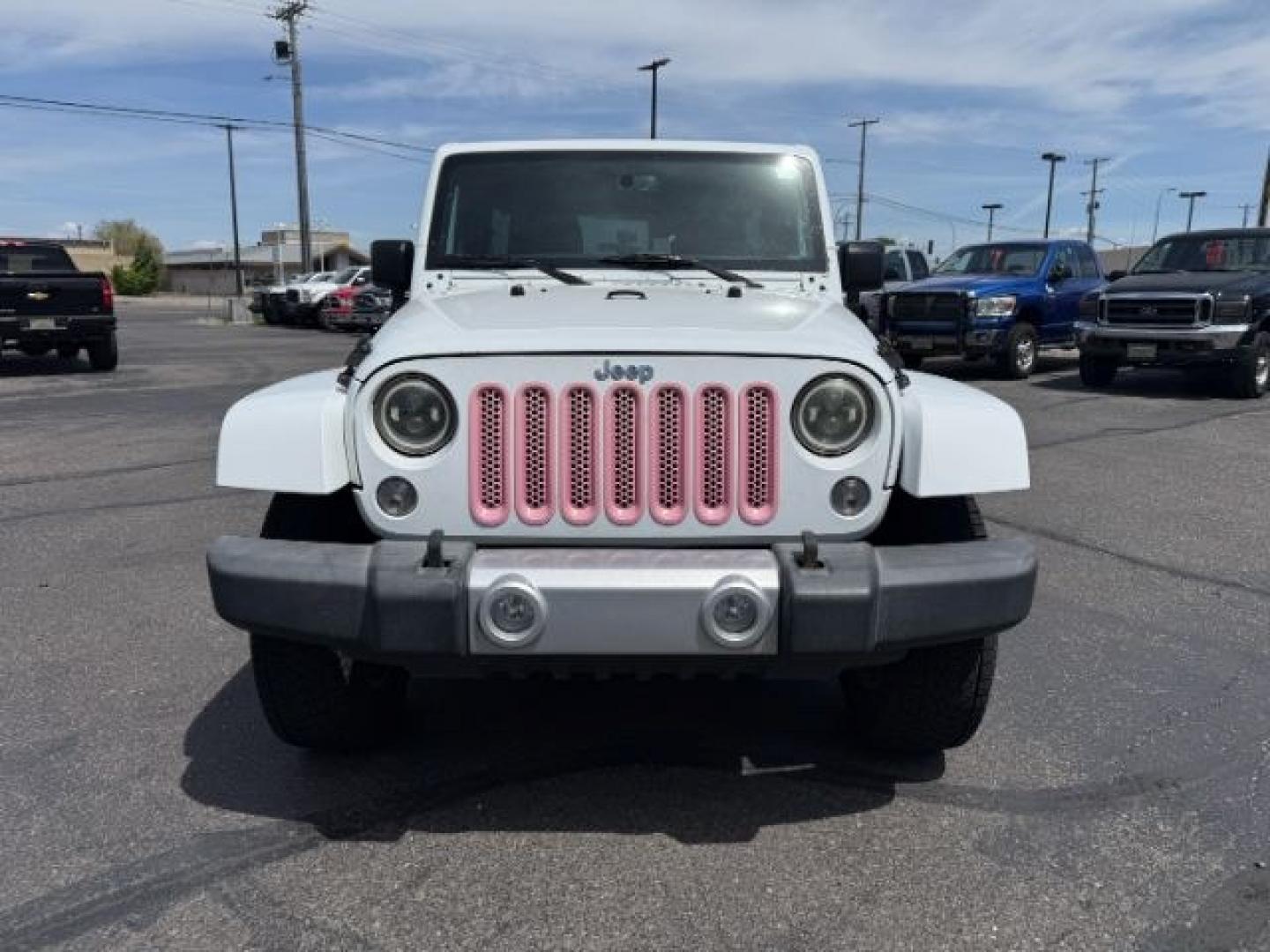 2015 Bright White /Black Jeep Wrangler Unlimited Sahara (1C4BJWEG9FL) with an Pentastar 3.6L V-6 DOHC engine, AUTOMATIC transmission, located at 1235 N Woodruff Ave., Idaho Falls, 83401, (208) 523-1053, 43.507172, -112.000488 - At Timberline Auto, finding a great deal on your next vehicle is always easy! Our experienced sales staff's goal is to help find you the right vehicle at the right price! Our knowledgeable finance department has options for almost any credit score. We offer extended service contract options to prote - Photo#34