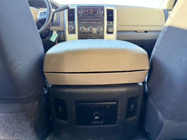 2010 BLACK /Dark Slate/Medium Graystone Dodge Ram 2500 SLT (3D7UT2CL6AG) with an Cummins 6.7L I-6 diesel direct injection engine, AUTOMATIC transmission, located at 1235 N Woodruff Ave., Idaho Falls, 83401, (208) 523-1053, 43.507172, -112.000488 - At Timberline Auto, finding a great deal on your next vehicle is always easy! Our experienced sales staff's goal is to help find you the right vehicle at the right price! Our knowledgeable finance department has options for almost any credit score. We offer extended service contract options to prote- Photo#49