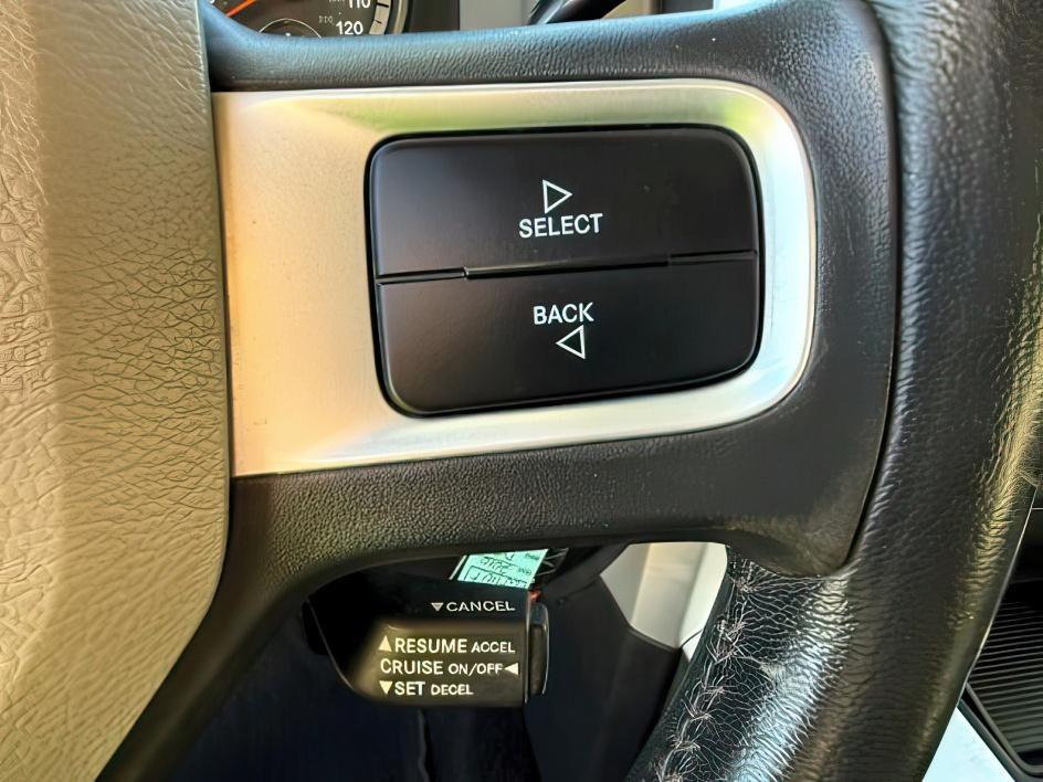 2010 Black Clearcoat /Dark Slate/Medium Graystone Dodge Ram Pickup SLT (3D7UT2CL6AG) with an 6 Cyl, 6.7L engine, 6-speed manual transmission, located at 1175 N Woodruff Ave, Idaho Falls, ID, 83401, 43.506901, -111.999657- Photo#43