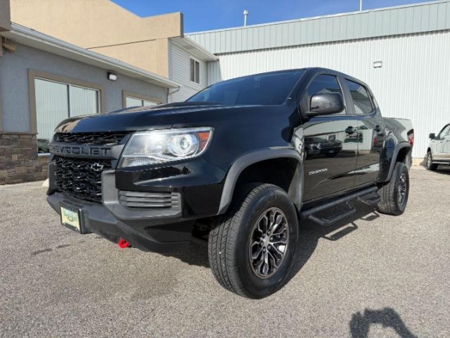 2021 BLACK /LEATHER Chevrolet Colorado (1GCGTEENXM1) with an 36L V-6 gasoline direct injection engine, Automatic transmission, located at 1175 N Woodruff Ave, Idaho Falls, ID, 83401, 43.506901, -111.999657 - At Timberline Auto, finding a great deal on your next vehicle is always easy! Our experienced sales staff's goal is to help find you the right vehicle at the right price! Our knowledgeable finance department has options for almost any credit score. We offer extended service contract options to prote - Photo#28