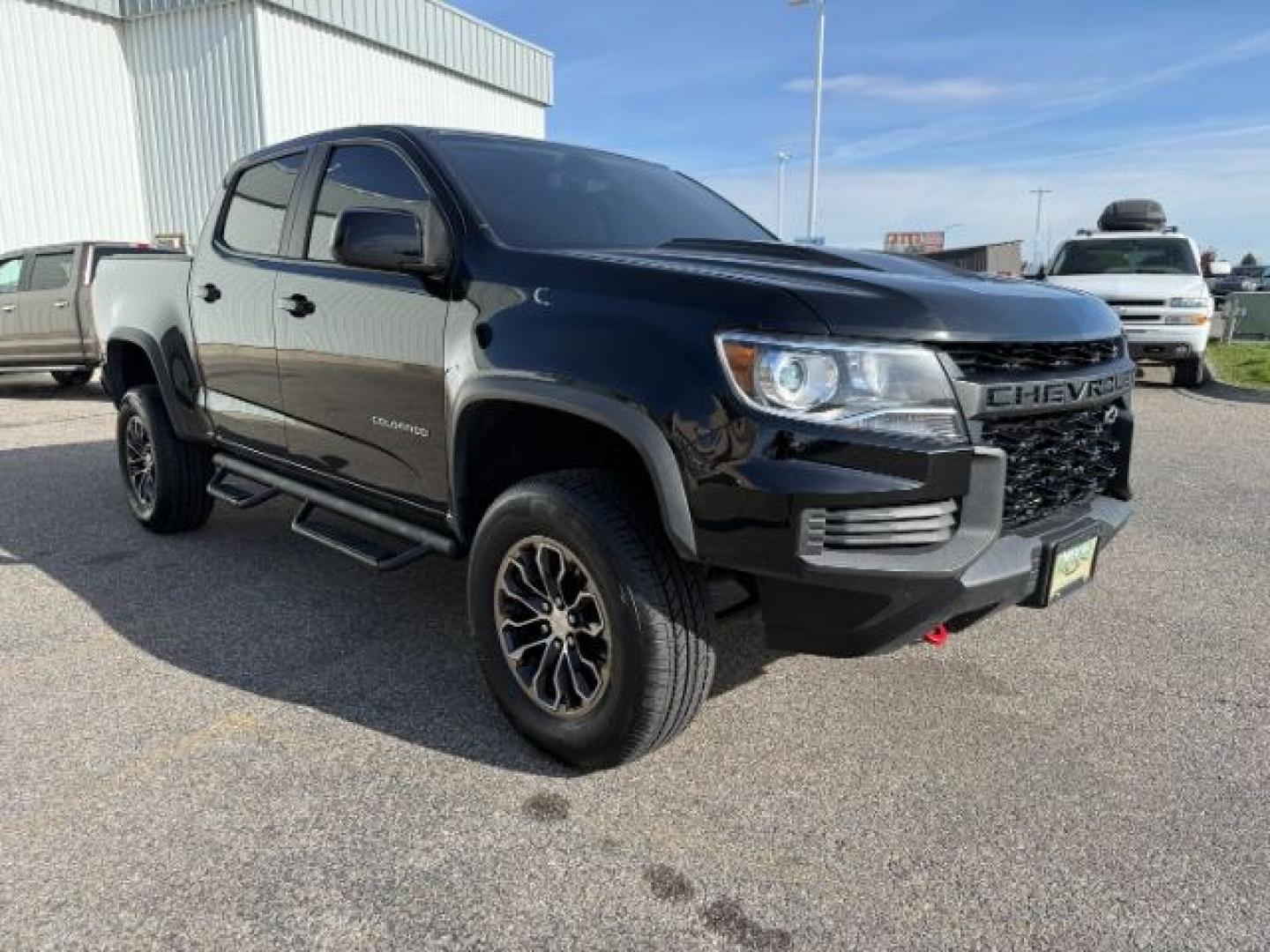 2021 BLACK /LEATHER Chevrolet Colorado (1GCGTEENXM1) with an 36L V-6 gasoline direct injection engine, Automatic transmission, located at 1175 N Woodruff Ave, Idaho Falls, ID, 83401, 43.506901, -111.999657 - At Timberline Auto, finding a great deal on your next vehicle is always easy! Our experienced sales staff's goal is to help find you the right vehicle at the right price! Our knowledgeable finance department has options for almost any credit score. We offer extended service contract options to prote - Photo#36