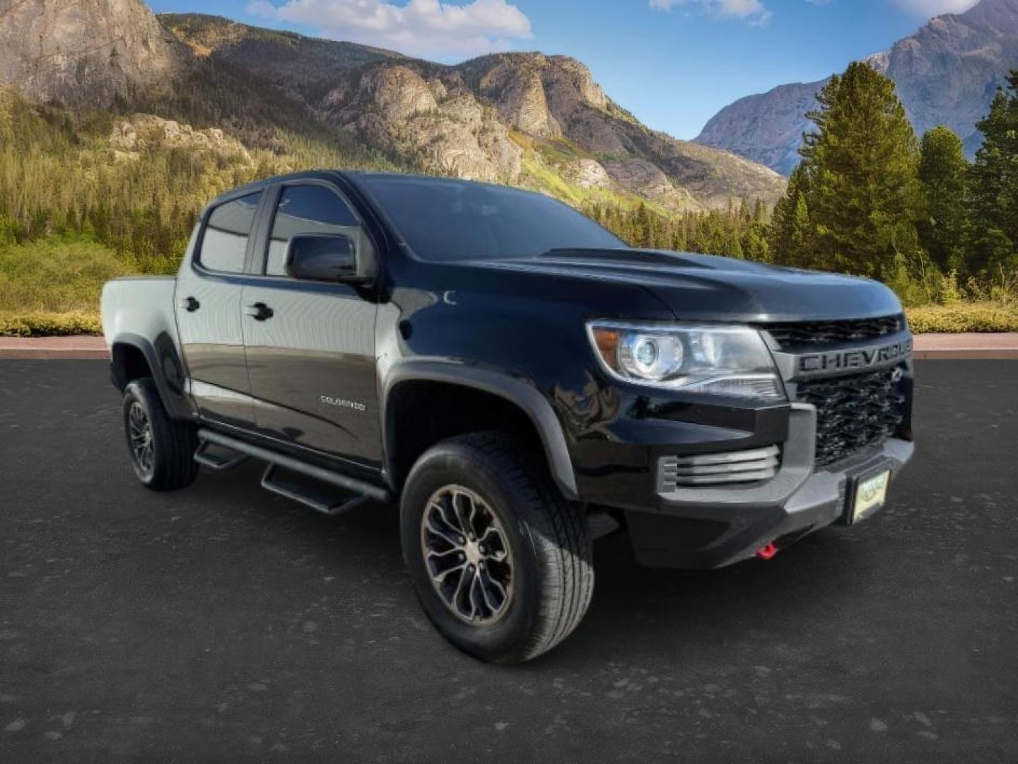 2021 BLACK /LEATHER Chevrolet Colorado (1GCGTEENXM1) with an 36L V-6 gasoline direct injection engine, Automatic transmission, located at 1175 N Woodruff Ave, Idaho Falls, ID, 83401, 43.506901, -111.999657 - At Timberline Auto, finding a great deal on your next vehicle is always easy! Our experienced sales staff's goal is to help find you the right vehicle at the right price! Our knowledgeable finance department has options for almost any credit score. We offer extended service contract options to prote - Photo#8