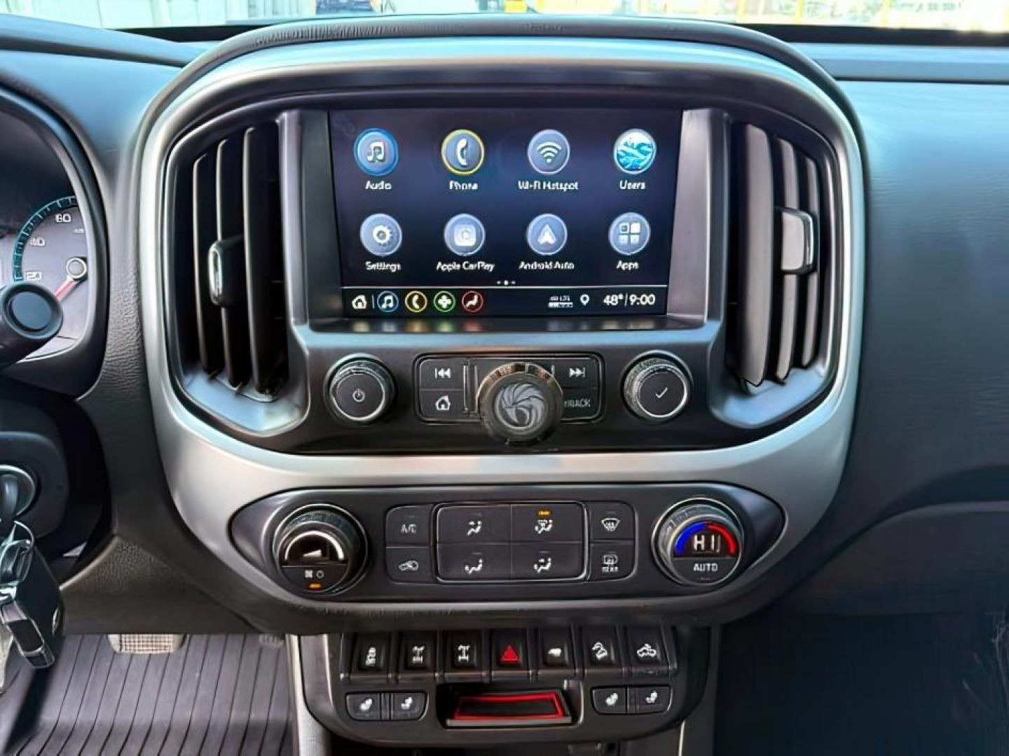 2021 BLACK /LEATHER Chevrolet Colorado (1GCGTEENXM1) with an 36L V-6 gasoline direct injection engine, Automatic transmission, located at 1175 N Woodruff Ave, Idaho Falls, ID, 83401, 43.506901, -111.999657 - At Timberline Auto, finding a great deal on your next vehicle is always easy! Our experienced sales staff's goal is to help find you the right vehicle at the right price! Our knowledgeable finance department has options for almost any credit score. We offer extended service contract options to prote - Photo#16