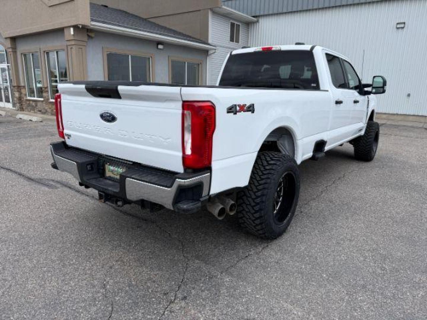 2024 WHITE /Medium Dark Slate Ford F-350 (1FT8W3BT0RE) with an Powerstroke 67L V-8 diesel direct injection engine, Automatic transmission, located at 1175 N Woodruff Ave, Idaho Falls, ID, 83401, 43.506901, -111.999657 - At Timberline Auto, finding a great deal on your next vehicle is always easy! Our experienced sales staff's goal is to help find you the right vehicle at the right price! Our knowledgeable finance department has options for almost any credit score. We offer extended service contract options to prote - Photo#30