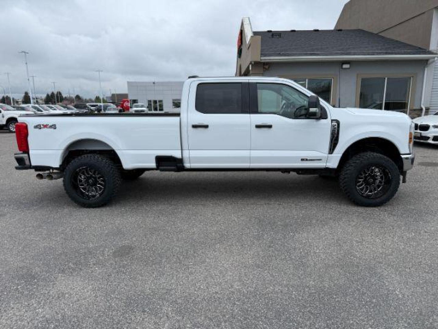 2024 WHITE /Medium Dark Slate Ford F-350 (1FT8W3BT0RE) with an Powerstroke 67L V-8 diesel direct injection engine, Automatic transmission, located at 1175 N Woodruff Ave, Idaho Falls, ID, 83401, 43.506901, -111.999657 - At Timberline Auto, finding a great deal on your next vehicle is always easy! Our experienced sales staff's goal is to help find you the right vehicle at the right price! Our knowledgeable finance department has options for almost any credit score. We offer extended service contract options to prote - Photo#31