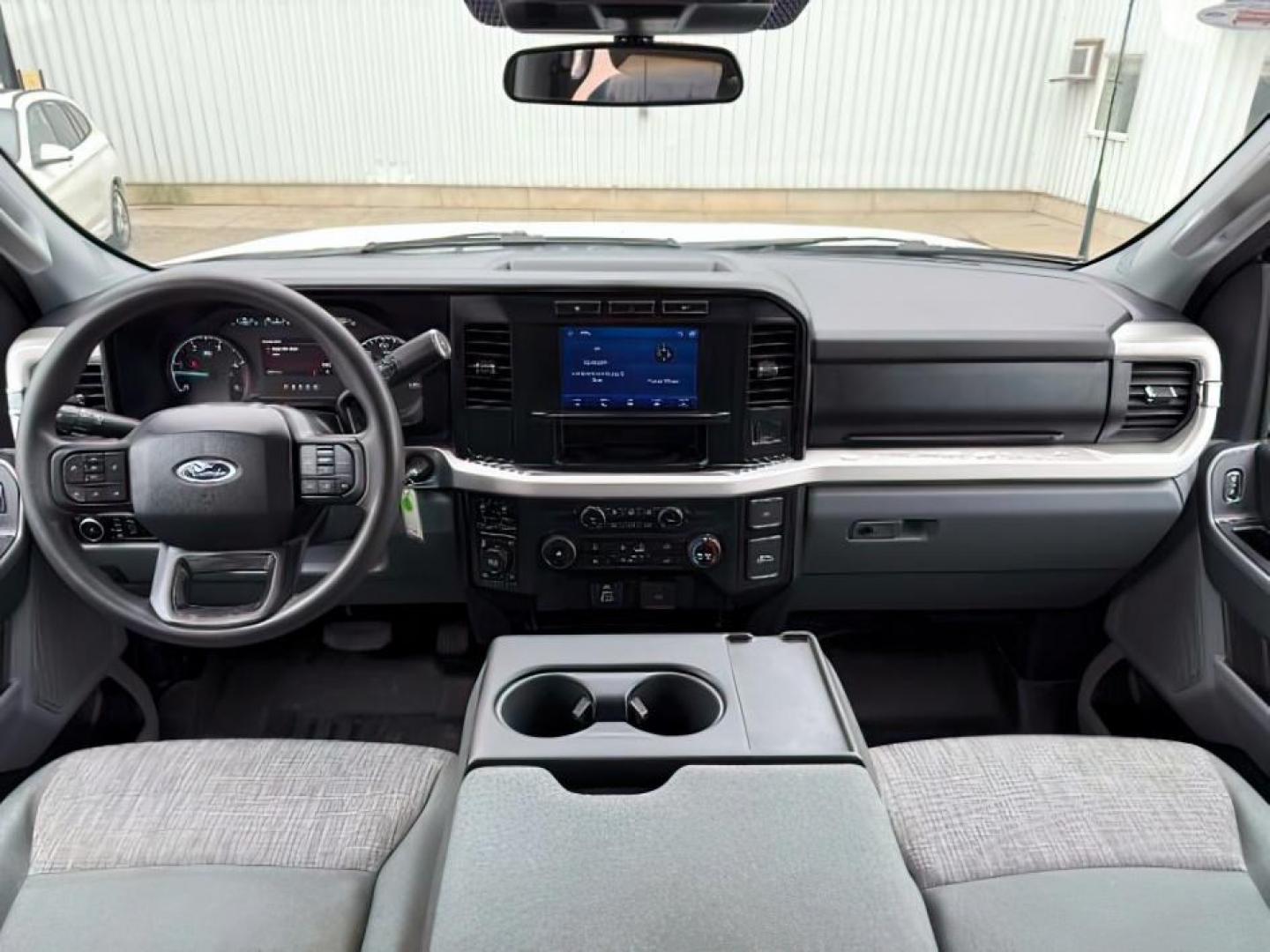 2024 WHITE /Medium Dark Slate Ford F-350 (1FT8W3BT0RE) with an Powerstroke 67L V-8 diesel direct injection engine, Automatic transmission, located at 1175 N Woodruff Ave, Idaho Falls, ID, 83401, 43.506901, -111.999657 - At Timberline Auto, finding a great deal on your next vehicle is always easy! Our experienced sales staff's goal is to help find you the right vehicle at the right price! Our knowledgeable finance department has options for almost any credit score. We offer extended service contract options to prote - Photo#21