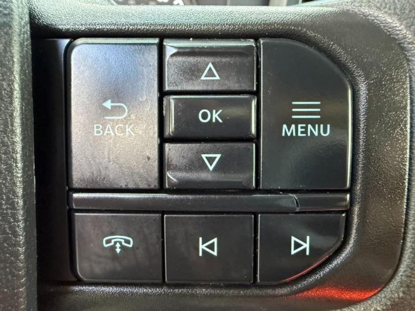 2024 WHITE /Medium Dark Slate Ford F-350 (1FT8W3BT0RE) with an Powerstroke 67L V-8 diesel direct injection engine, Automatic transmission, located at 1175 N Woodruff Ave, Idaho Falls, ID, 83401, 43.506901, -111.999657 - At Timberline Auto, finding a great deal on your next vehicle is always easy! Our experienced sales staff's goal is to help find you the right vehicle at the right price! Our knowledgeable finance department has options for almost any credit score. We offer extended service contract options to prote - Photo#51