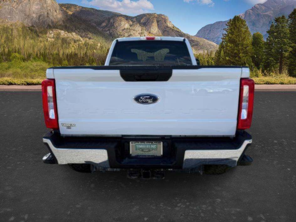 2024 WHITE /Medium Dark Slate Ford F-350 XLT (1FT8W3BT0RE) with an Powerstroke 6.7L V-8 diesel direct injection engine, AUTOMATIC transmission, located at 1235 N Woodruff Ave., Idaho Falls, 83401, (208) 523-1053, 43.507172, -112.000488 - At Timberline Auto, finding a great deal on your next vehicle is always easy! Our experienced sales staff's goal is to help find you the right vehicle at the right price! Our knowledgeable finance department has options for almost any credit score. We offer extended service contract options to prote- Photo#3