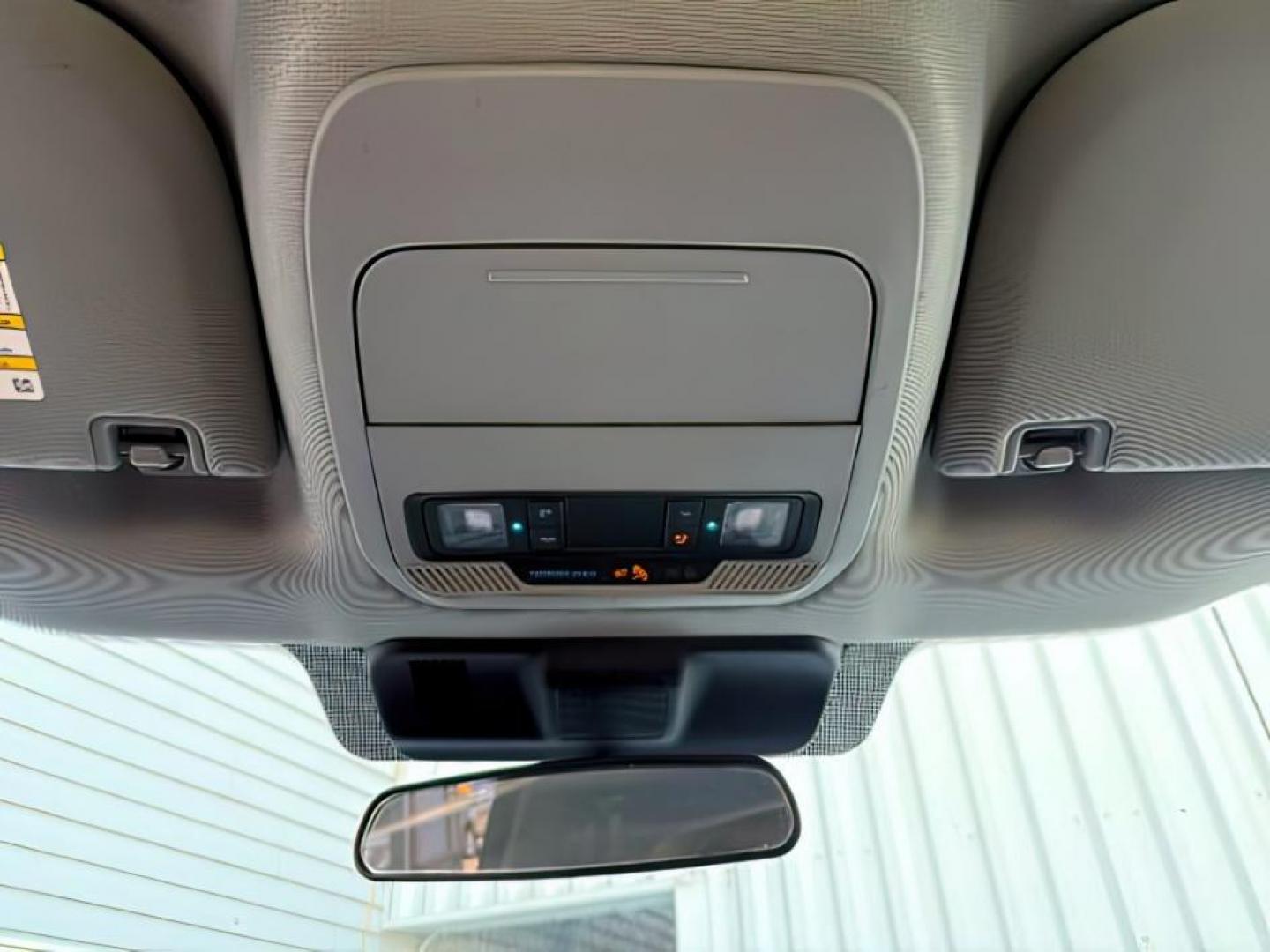 2024 WHITE /Medium Dark Slate Ford F-350 (1FT8W3BT0RE) with an Powerstroke 67L V-8 diesel direct injection engine, Automatic transmission, located at 1175 N Woodruff Ave, Idaho Falls, ID, 83401, 43.506901, -111.999657 - At Timberline Auto, finding a great deal on your next vehicle is always easy! Our experienced sales staff's goal is to help find you the right vehicle at the right price! Our knowledgeable finance department has options for almost any credit score. We offer extended service contract options to prote - Photo#20