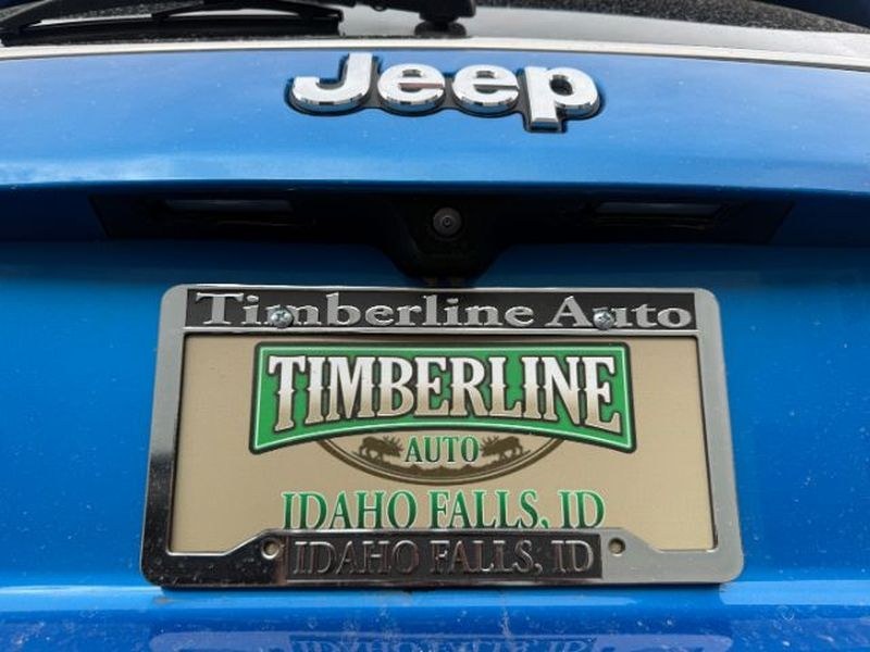 2023 Laser Blue Pearlcoat /Black Jeep Compass Latitude (3C4NJDBN4PT) with an 4 Cyl, 2.0L engine, 8-speed automatic transmission, located at 1175 N Woodruff Ave, Idaho Falls, ID, 83401, 43.506901, -111.999657 - <b>Vehicle Details</b><br>Take on every drive with confidence in this pre-owned 2023 Jeep Compass Latitude, now available in Idaho Falls, ID. With just 21,795 miles, this low-mileage SUV offers the modern style, capability, and versatility drivers want in a compact adventure-ready package. Powered b- Photo#8