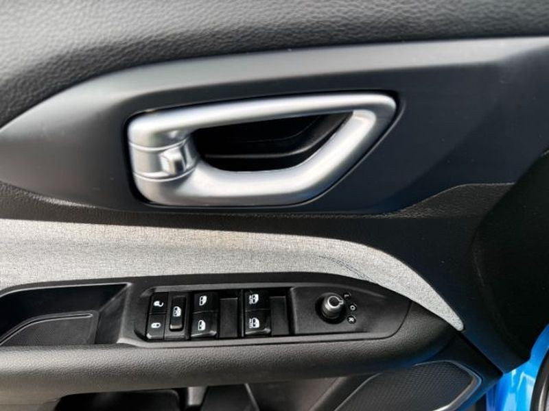 2023 Laser Blue Pearlcoat /Black Jeep Compass Latitude (3C4NJDBN4PT) with an 4 Cyl, 2.0L engine, 8-speed automatic transmission, located at 1175 N Woodruff Ave, Idaho Falls, ID, 83401, 43.506901, -111.999657 - <b>Vehicle Details</b><br>Take on every drive with confidence in this pre-owned 2023 Jeep Compass Latitude, now available in Idaho Falls, ID. With just 21,795 miles, this low-mileage SUV offers the modern style, capability, and versatility drivers want in a compact adventure-ready package. Powered b- Photo#23