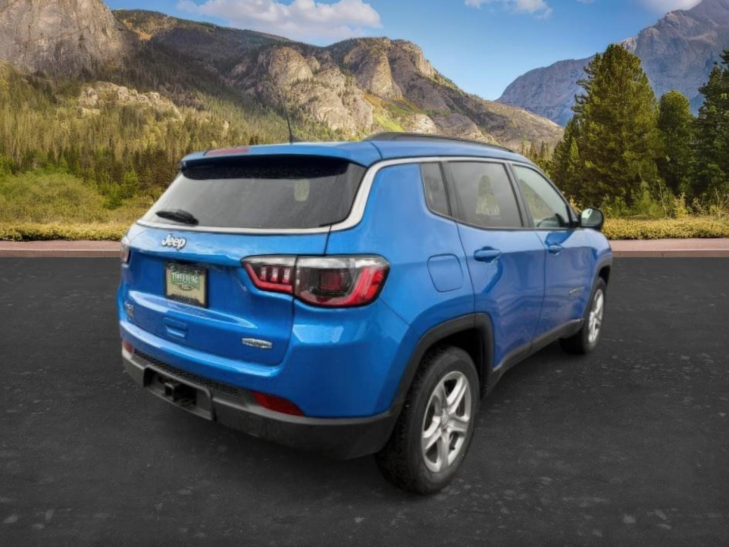 2023 BLUE /LEATHER Jeep Compass (3C4NJDBN4PT) with an 20L I4 TURBO engine, Automatic transmission, located at 1175 N Woodruff Ave, Idaho Falls, ID, 83401, 43.506901, -111.999657 - At Timberline Auto, finding a great deal on your next vehicle is always easy! Our experienced sales staff's goal is to help find you the right vehicle at the right price! Our knowledgeable finance department has options for almost any credit score. We offer extended service contract options to prote - Photo#7