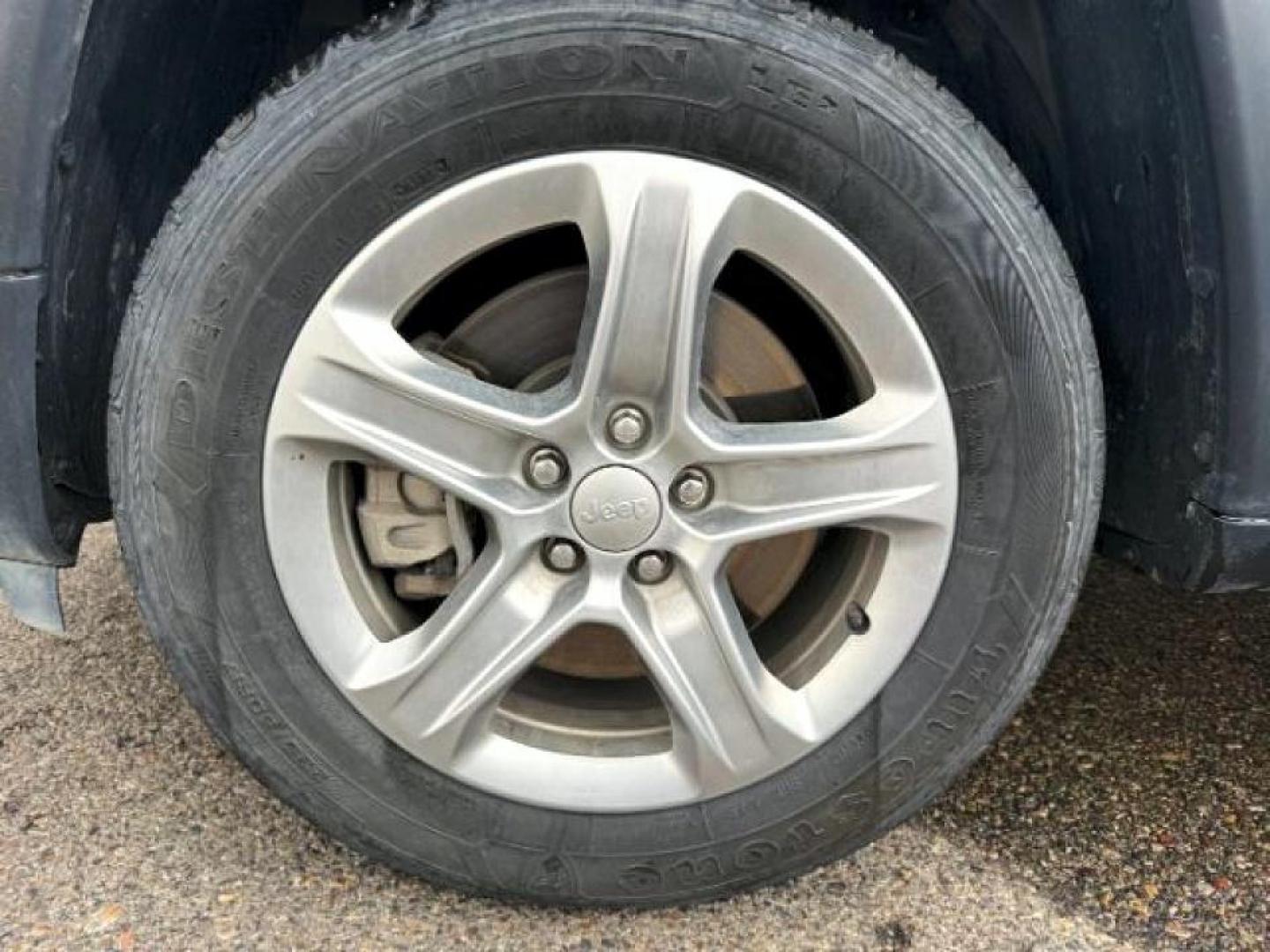 2023 BLUE /LEATHER Jeep Compass (3C4NJDBN4PT) with an 20L I4 TURBO engine, Automatic transmission, located at 1175 N Woodruff Ave, Idaho Falls, ID, 83401, 43.506901, -111.999657 - At Timberline Auto, finding a great deal on your next vehicle is always easy! Our experienced sales staff's goal is to help find you the right vehicle at the right price! Our knowledgeable finance department has options for almost any credit score. We offer extended service contract options to prote - Photo#12