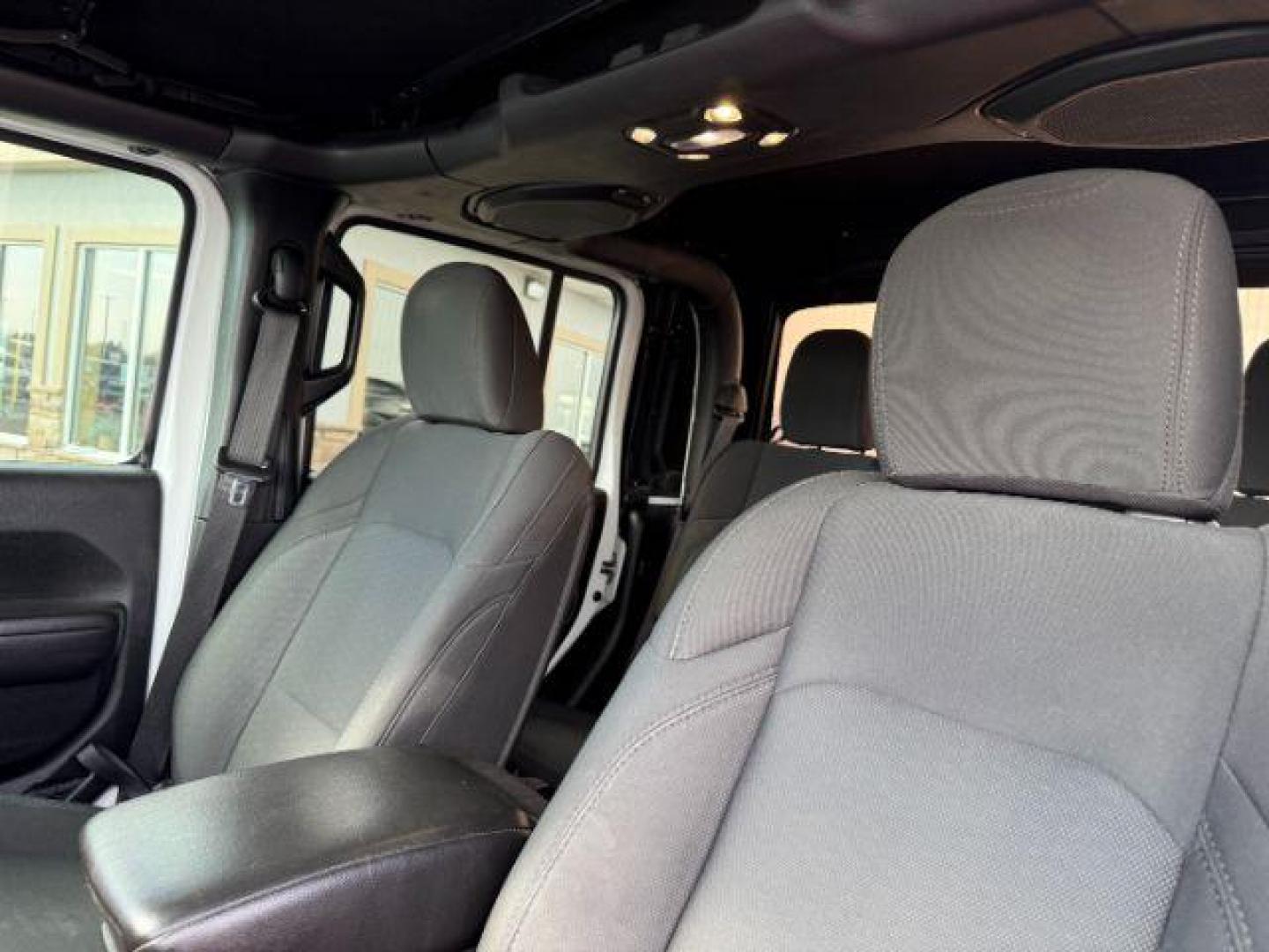 2020 WHITE /Black Jeep Gladiator Sport S 4x4 (1C6HJTAG9LL) with an 3.6L V-6 DOHC engine, AUTOMATIC transmission, located at 1235 N Woodruff Ave., Idaho Falls, 83401, (208) 523-1053, 43.507172, -112.000488 - At Timberline Auto, finding a great deal on your next vehicle is always easy! Our experienced sales staff's goal is to help find you the right vehicle at the right price! Our knowledgeable finance department has options for almost any credit score. We offer extended service contract options to prote - Photo#44