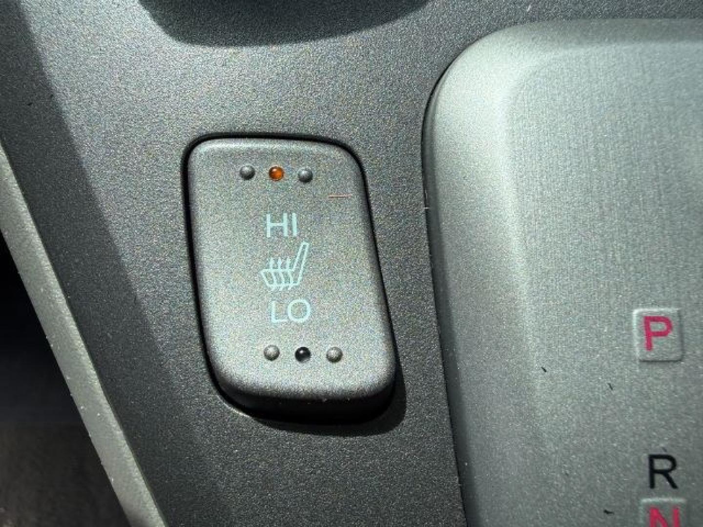 2007 BLUE /Black Honda CR-V EX-L (JHLRE48757C) with an 2.4L I-4 DOHC engine, AUTOMATIC transmission, located at 1235 N Woodruff Ave., Idaho Falls, 83401, (208) 523-1053, 43.507172, -112.000488 - At Timberline Auto, finding a great deal on your next vehicle is always easy! Our experienced sales staff's goal is to help find you the right vehicle at the right price! Our knowledgeable finance department has options for almost any credit score. We offer extended service contract options to prote - Photo#41