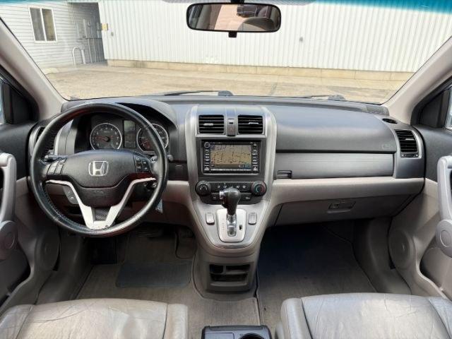 2007 BLUE /Black Honda CR-V EX-L (JHLRE48757C) with an 2.4L I-4 DOHC engine, AUTOMATIC transmission, located at 1235 N Woodruff Ave., Idaho Falls, 83401, (208) 523-1053, 43.507172, -112.000488 - This 2007 Honda CR-V is a practical compact SUV built for dependable daily use and flexible cargo hauling. Powered by a 2.4L I4 engine, it delivers consistent performance with efficient operation for commuting, errands, and longer drives. AWD capability adds confidence in changing road conditions, m- Photo#47