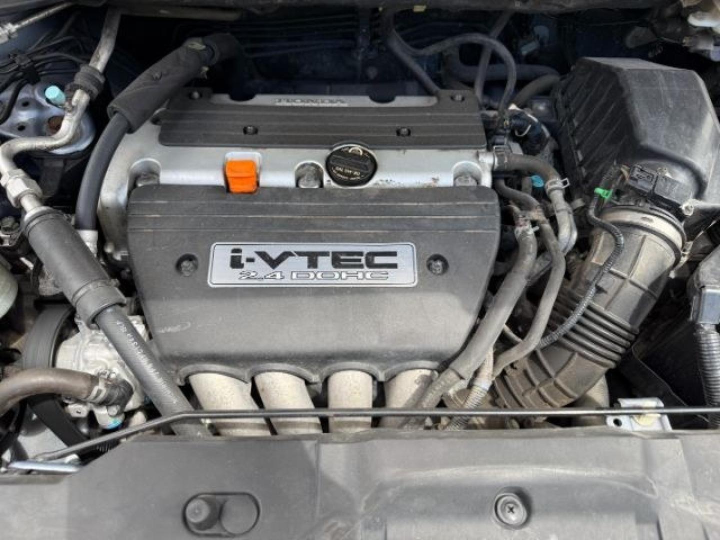 2007 BLUE /Black Honda CR-V EX-L (JHLRE48757C) with an 2.4L I-4 DOHC engine, AUTOMATIC transmission, located at 1235 N Woodruff Ave., Idaho Falls, 83401, (208) 523-1053, 43.507172, -112.000488 - At Timberline Auto, finding a great deal on your next vehicle is always easy! Our experienced sales staff's goal is to help find you the right vehicle at the right price! Our knowledgeable finance department has options for almost any credit score. We offer extended service contract options to prote - Photo#49