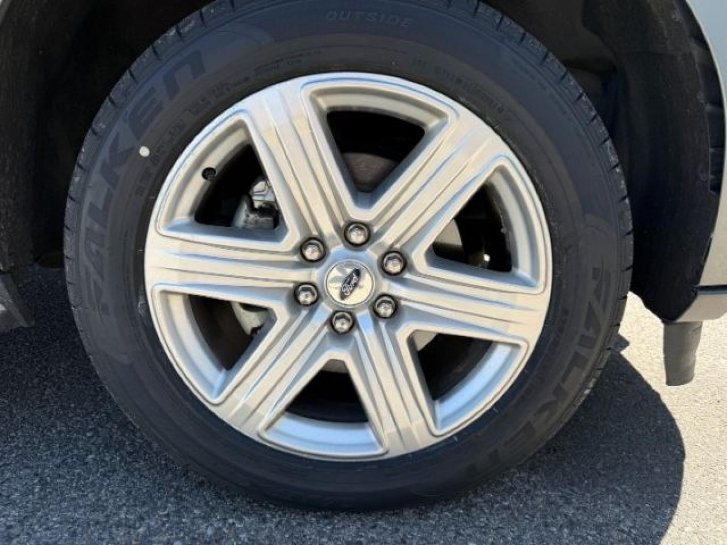 2019 OLIVE /Ebony Ford Expedition MAX (1FMJK1JT9KE) with an EcoBoost 35L V-6 gasoline direct injection engine, Automatic transmission, located at 1175 N Woodruff Ave, Idaho Falls, ID, 83401, 43.506901, -111.999657 - At Timberline Auto, finding a great deal on your next vehicle is always easy! Our experienced sales staff's goal is to help find you the right vehicle at the right price! Our knowledgeable finance department has options for almost any credit score. We offer extended service contract options to prote - Photo#47
