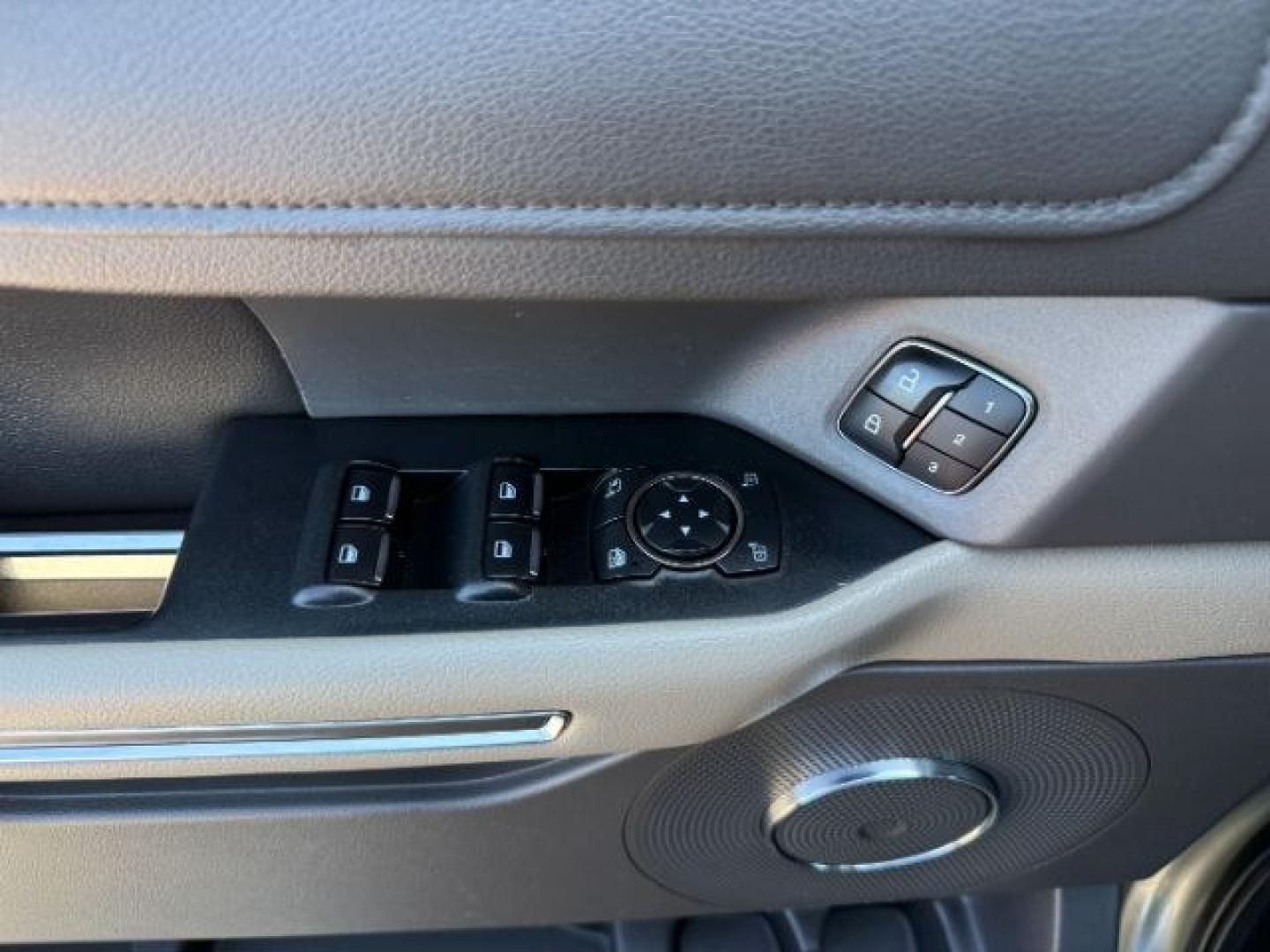 2019 OLIVE /Ebony Ford Expedition MAX (1FMJK1JT9KE) with an EcoBoost 35L V-6 gasoline direct injection engine, Automatic transmission, located at 1175 N Woodruff Ave, Idaho Falls, ID, 83401, 43.506901, -111.999657 - At Timberline Auto, finding a great deal on your next vehicle is always easy! Our experienced sales staff's goal is to help find you the right vehicle at the right price! Our knowledgeable finance department has options for almost any credit score. We offer extended service contract options to prote - Photo#61
