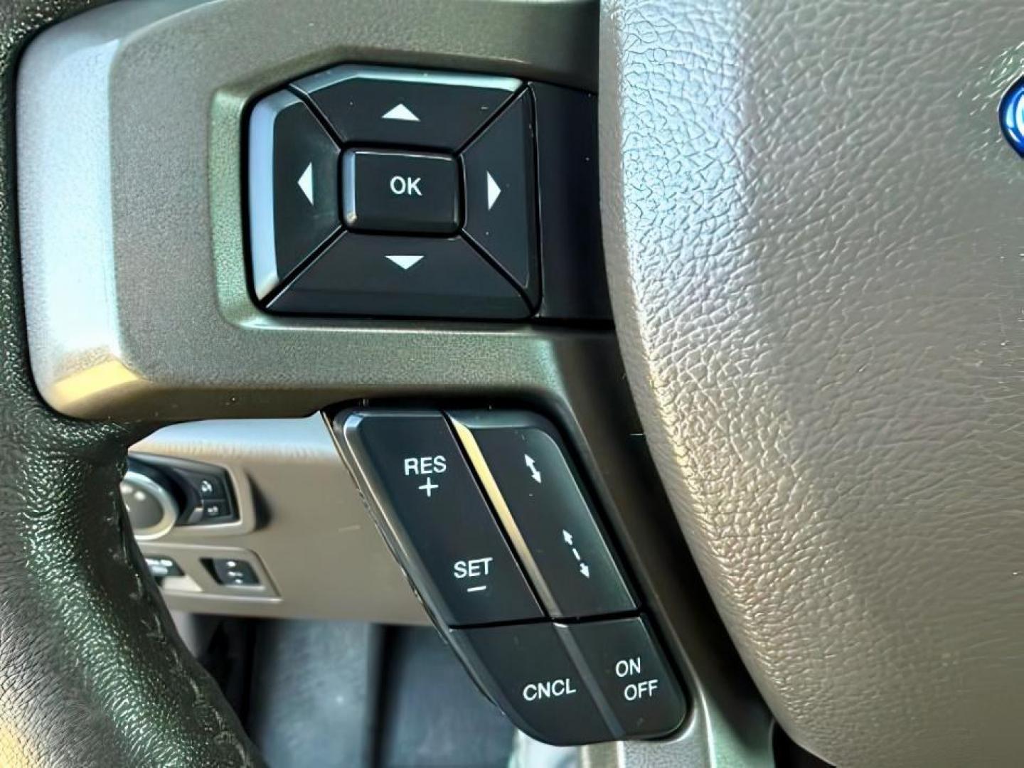 2019 OLIVE /Ebony Ford Expedition MAX (1FMJK1JT9KE) with an EcoBoost 35L V-6 gasoline direct injection engine, Automatic transmission, located at 1175 N Woodruff Ave, Idaho Falls, ID, 83401, 43.506901, -111.999657 - At Timberline Auto, finding a great deal on your next vehicle is always easy! Our experienced sales staff's goal is to help find you the right vehicle at the right price! Our knowledgeable finance department has options for almost any credit score. We offer extended service contract options to prote - Photo#25