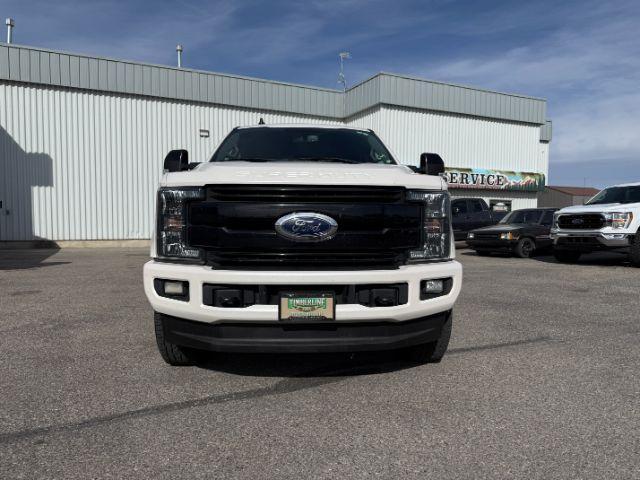 2019 WHITE /Black Ford F-250 LARIAT (1FT7W2BT2KE) with an Powerstroke 6.7L V-8 diesel direct injection engine, AUTOMATIC transmission, located at 1235 N Woodruff Ave., Idaho Falls, 83401, (208) 523-1053, 43.507172, -112.000488 - Clean, confident, and built with purpose, this 2019 Ford F-250 Super Duty brings serious diesel strength with its 6.7L Power Stroke under the hood, ready for demanding towing and heavy hauling. The bed cover adds secure, weather-protected storage that keeps gear and tools locked down and organized,- Photo#37
