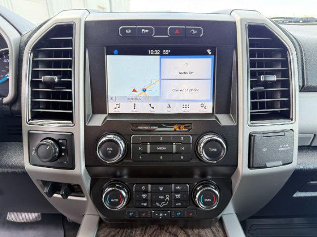 2019 WHITE /Black Ford F-250 LARIAT (1FT7W2BT2KE) with an Powerstroke 6.7L V-8 diesel direct injection engine, AUTOMATIC transmission, located at 1235 N Woodruff Ave., Idaho Falls, 83401, (208) 523-1053, 43.507172, -112.000488 - Clean, confident, and built with purpose, this 2019 Ford F-250 Super Duty brings serious diesel strength with its 6.7L Power Stroke under the hood, ready for demanding towing and heavy hauling. The bed cover adds secure, weather-protected storage that keeps gear and tools locked down and organized,- Photo#44