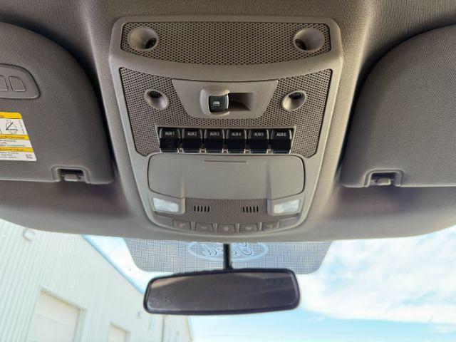 2019 WHITE /Black Ford F-250 LARIAT (1FT7W2BT2KE) with an Powerstroke 6.7L V-8 diesel direct injection engine, AUTOMATIC transmission, located at 1235 N Woodruff Ave., Idaho Falls, 83401, (208) 523-1053, 43.507172, -112.000488 - Clean, confident, and built with purpose, this 2019 Ford F-250 Super Duty brings serious diesel strength with its 6.7L Power Stroke under the hood, ready for demanding towing and heavy hauling. The bed cover adds secure, weather-protected storage that keeps gear and tools locked down and organized,- Photo#48