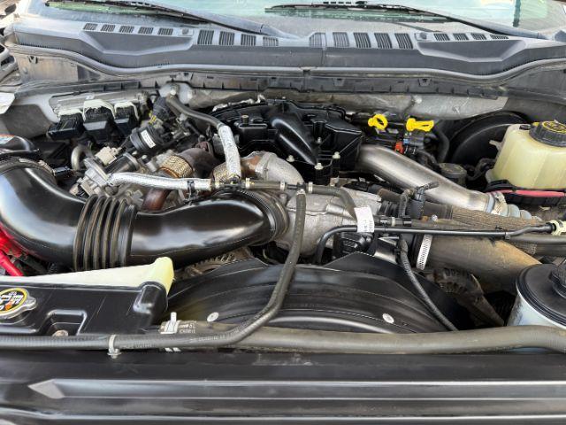 2019 WHITE /Black Ford F-250 LARIAT (1FT7W2BT2KE) with an Powerstroke 6.7L V-8 diesel direct injection engine, AUTOMATIC transmission, located at 1235 N Woodruff Ave., Idaho Falls, 83401, (208) 523-1053, 43.507172, -112.000488 - Clean, confident, and built with purpose, this 2019 Ford F-250 Super Duty brings serious diesel strength with its 6.7L Power Stroke under the hood, ready for demanding towing and heavy hauling. The bed cover adds secure, weather-protected storage that keeps gear and tools locked down and organized,- Photo#55