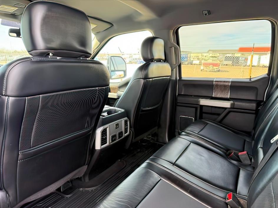 2019 WHITE /Black Ford F-250 LARIAT (1FT7W2BT2KE) with an Powerstroke 6.7L V-8 diesel direct injection engine, AUTOMATIC transmission, located at 1235 N Woodruff Ave., Idaho Falls, 83401, (208) 523-1053, 43.507172, -112.000488 - Clean, confident, and built with purpose, this 2019 Ford F-250 Super Duty brings serious diesel strength with its 6.7L Power Stroke under the hood, ready for demanding towing and heavy hauling. The bed cover adds secure, weather-protected storage that keeps gear and tools locked down and organized,- Photo#26