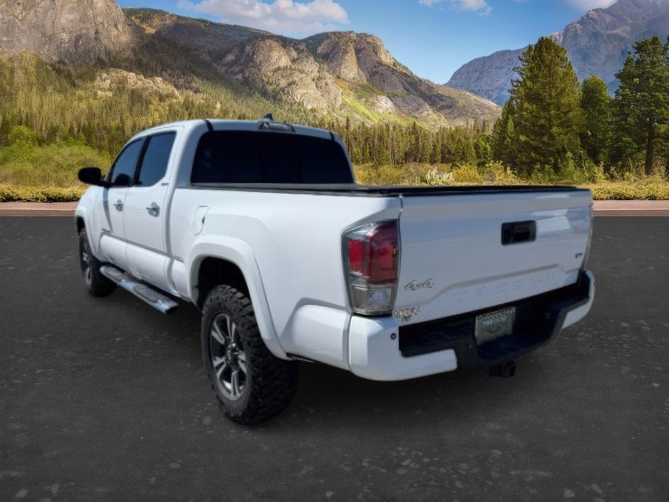 2016 Super White /Hickory Toyota Tacoma (5TFHZ5BN0GX) with an 35L V-6 portdirect injection engine, Automatic transmission, located at 1175 N Woodruff Ave, Idaho Falls, ID, 83401, 43.506901, -111.999657 - At Timberline Auto, finding a great deal on your next vehicle is always easy! Our experienced sales staff's goal is to help find you the right vehicle at the right price! Our knowledgeable finance department has options for almost any credit score. We offer extended service contract options to prote- Photo#2