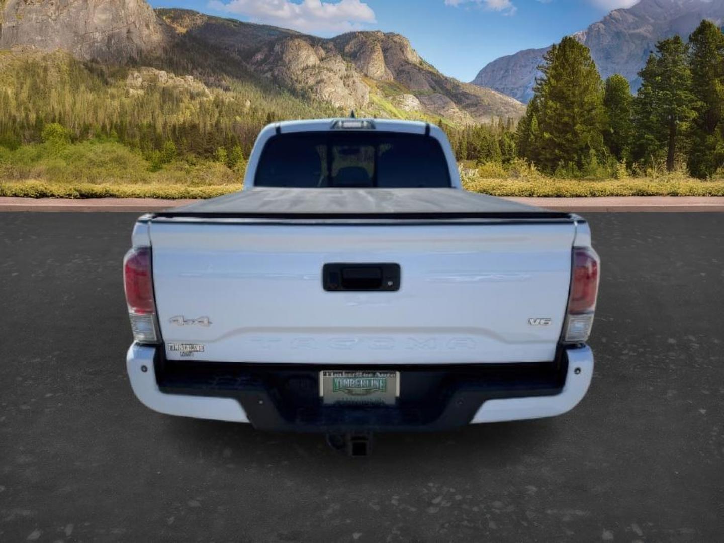 2016 Super White /Hickory Toyota Tacoma (5TFHZ5BN0GX) with an 35L V-6 portdirect injection engine, Automatic transmission, located at 1175 N Woodruff Ave, Idaho Falls, ID, 83401, 43.506901, -111.999657 - At Timberline Auto, finding a great deal on your next vehicle is always easy! Our experienced sales staff's goal is to help find you the right vehicle at the right price! Our knowledgeable finance department has options for almost any credit score. We offer extended service contract options to prote - Photo#3