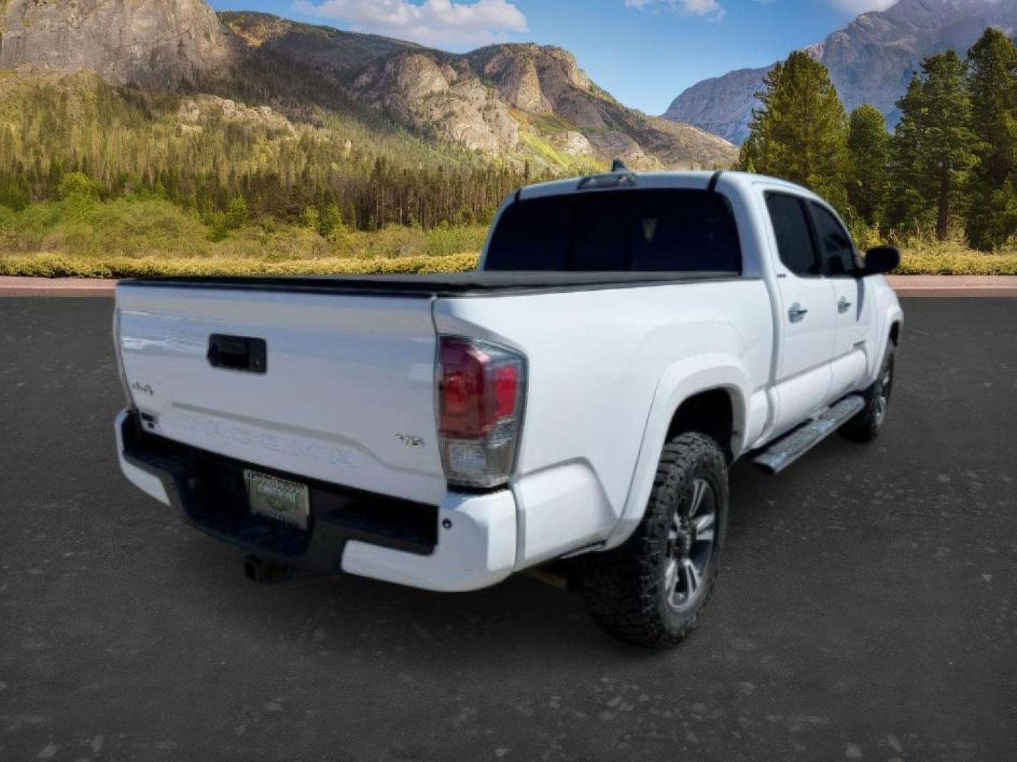 2016 Super White /Hickory Toyota Tacoma (5TFHZ5BN0GX) with an 35L V-6 portdirect injection engine, Automatic transmission, located at 1175 N Woodruff Ave, Idaho Falls, ID, 83401, 43.506901, -111.999657 - At Timberline Auto, finding a great deal on your next vehicle is always easy! Our experienced sales staff's goal is to help find you the right vehicle at the right price! Our knowledgeable finance department has options for almost any credit score. We offer extended service contract options to prote - Photo#6