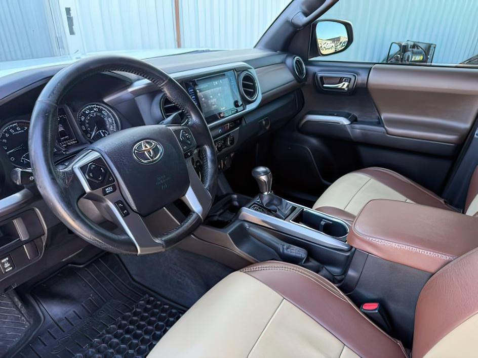 2016 Super White /Hickory Toyota Tacoma (5TFHZ5BN0GX) with an 35L V-6 portdirect injection engine, Automatic transmission, located at 1175 N Woodruff Ave, Idaho Falls, ID, 83401, 43.506901, -111.999657 - At Timberline Auto, finding a great deal on your next vehicle is always easy! Our experienced sales staff's goal is to help find you the right vehicle at the right price! Our knowledgeable finance department has options for almost any credit score. We offer extended service contract options to prote- Photo#14