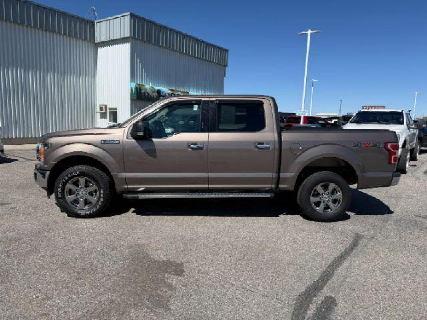 2019 GRAY /Black Ford F-150 XLT (1FTEW1E43KK) with an EcoBoost 3.5L V-6 port/direct injection engine, AUTOMATIC transmission, located at 1235 N Woodruff Ave., Idaho Falls, 83401, (208) 523-1053, 43.507172, -112.000488 - At Timberline Auto, finding a great deal on your next vehicle is always easy! Our experienced sales staff's goal is to help find you the right vehicle at the right price! Our knowledgeable finance department has options for almost any credit score. We offer extended service contract options to prote - Photo#27