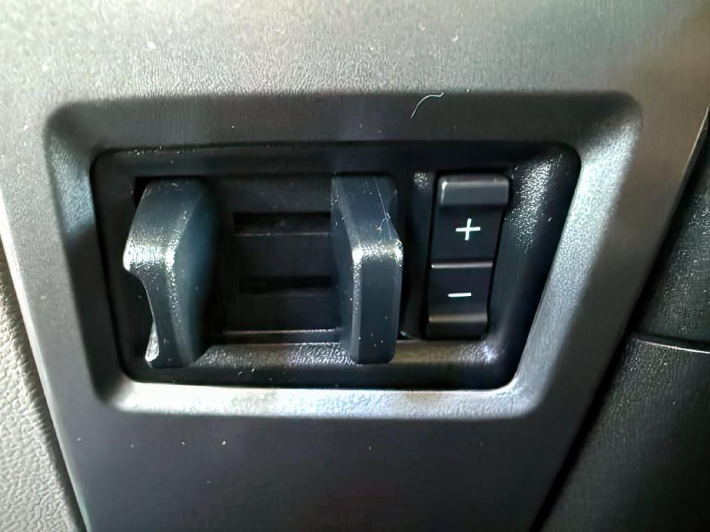 2019 GRAY /Black Ford F-150 XLT (1FTEW1E43KK) with an EcoBoost 3.5L V-6 port/direct injection engine, AUTOMATIC transmission, located at 1235 N Woodruff Ave., Idaho Falls, 83401, (208) 523-1053, 43.507172, -112.000488 - At Timberline Auto, finding a great deal on your next vehicle is always easy! Our experienced sales staff's goal is to help find you the right vehicle at the right price! Our knowledgeable finance department has options for almost any credit score. We offer extended service contract options to prote - Photo#18