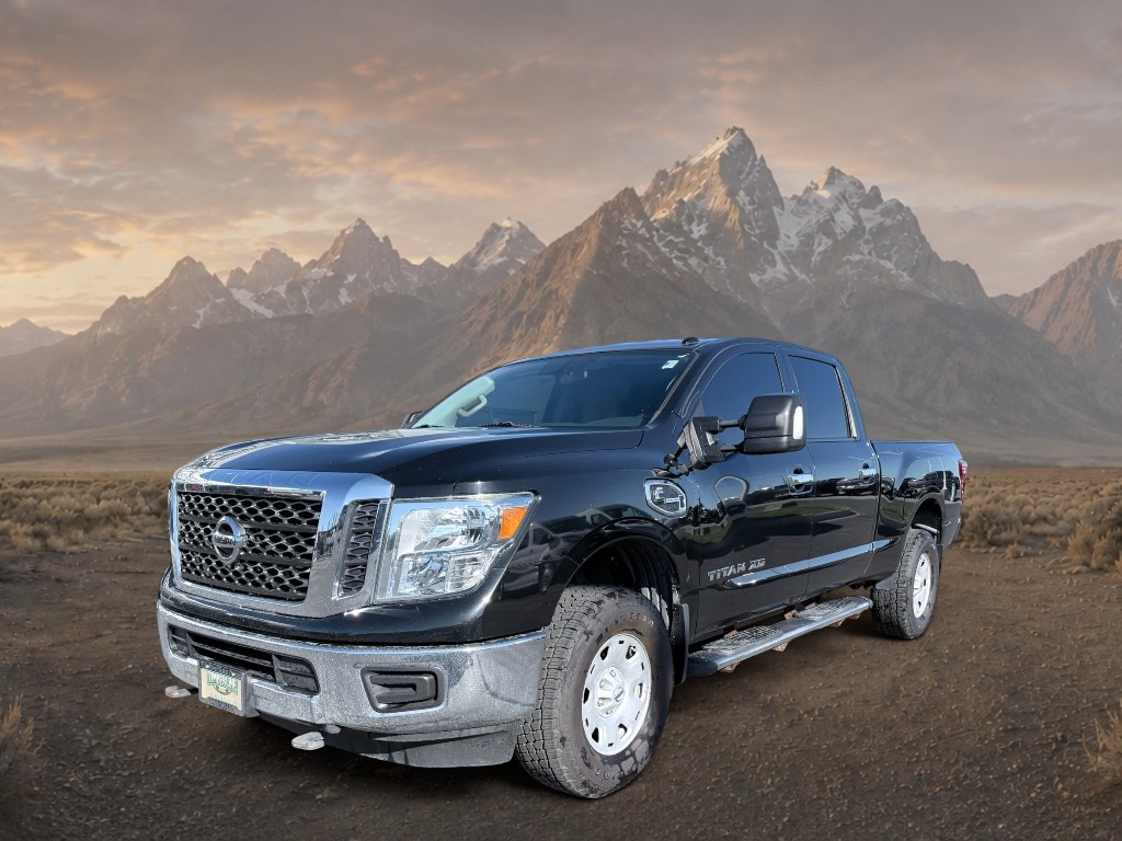 photo of 2016 Nissan TITAN XD SV Diesel