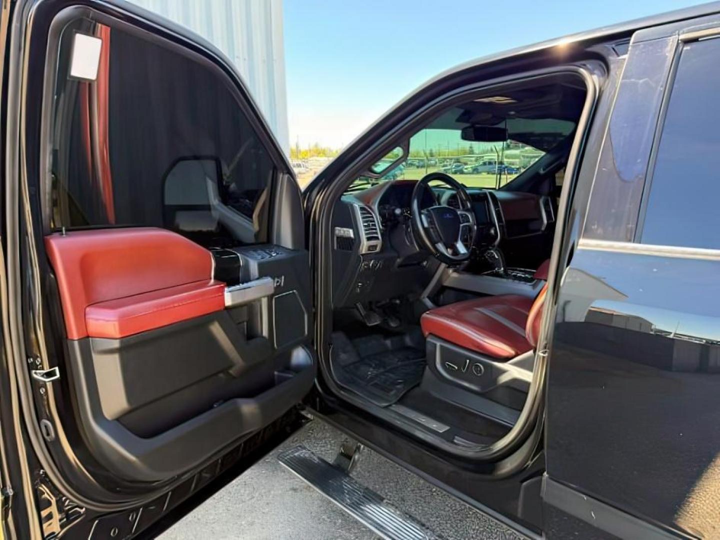 2018 BLACK /Black Ford F-150 (1FTFW1EGXJF) with an EcoBoost 35L V-6 portdirect injection engine, Automatic transmission, located at 1175 N Woodruff Ave, Idaho Falls, ID, 83401, 43.506901, -111.999657 - At Timberline Auto, finding a great deal on your next vehicle is always easy! Our experienced sales staff's goal is to help find you the right vehicle at the right price! Our knowledgeable finance department has options for almost any credit score. We offer extended service contract options to prote - Photo#12