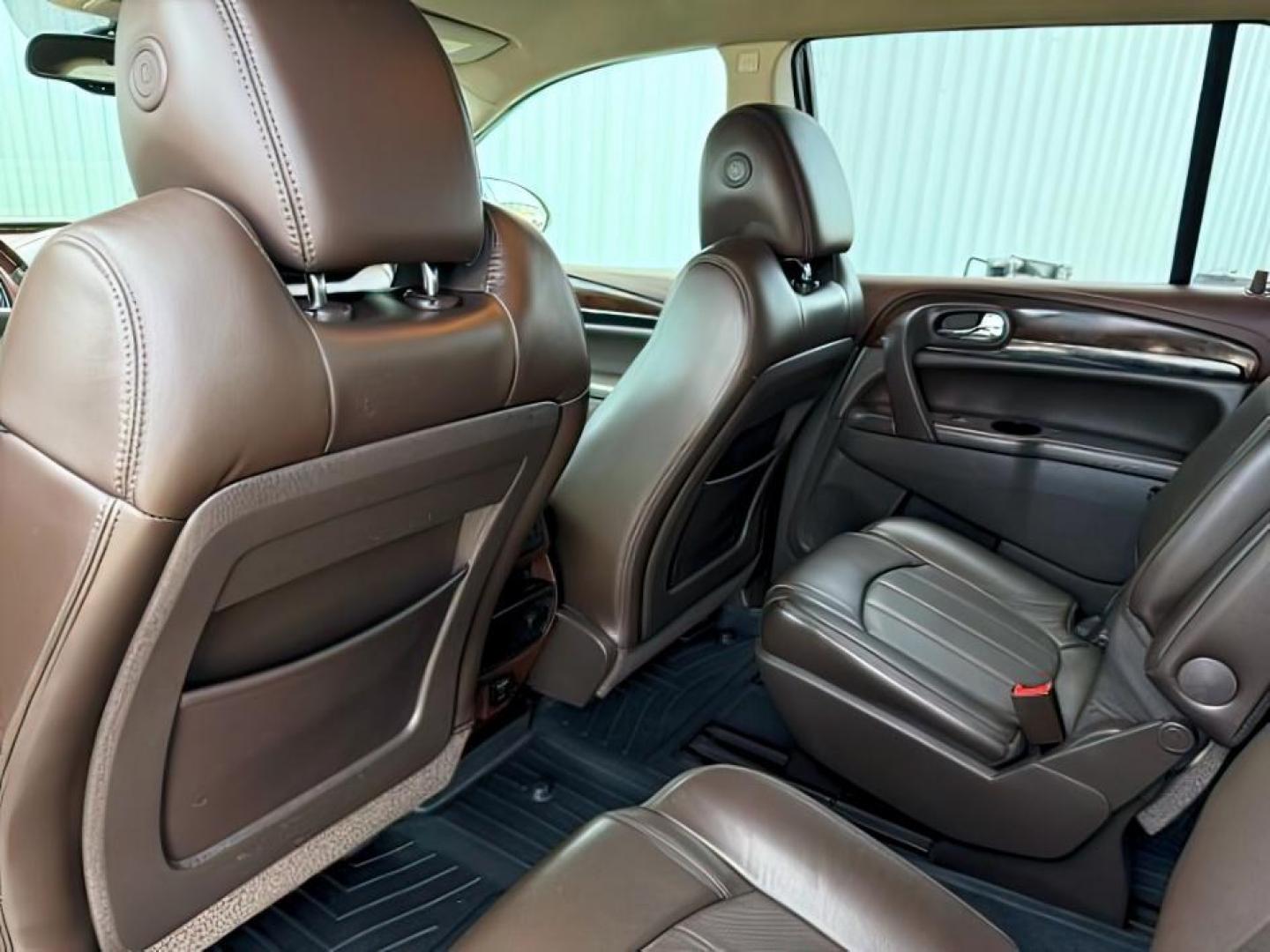 2014 GOLD /Ebony Buick Enclave (5GAKVCKD8EJ) with an 36L V-6 gasoline direct injection engine, Automatic transmission, located at 1175 N Woodruff Ave, Idaho Falls, ID, 83401, 43.506901, -111.999657 - At Timberline Auto, finding a great deal on your next vehicle is always easy! Our experienced sales staff's goal is to help find you the right vehicle at the right price! Our knowledgeable finance department has options for almost any credit score. We offer extended service contract options to prote - Photo#28