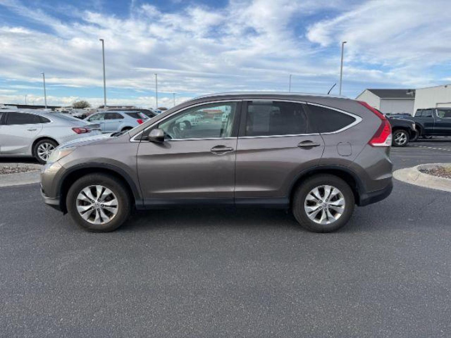 2012 GRAY /LEATHER Honda CR-V (5J6RM4H71CL) with an 24L I-4 portdirect injection engine, Automatic transmission, located at 1175 N Woodruff Ave, Idaho Falls, ID, 83401, 43.506901, -111.999657 - At Timberline Auto, finding a great deal on your next vehicle is always easy! Our experienced sales staff's goal is to help find you the right vehicle at the right price! Our knowledgeable finance department has options for almost any credit score. We offer extended service contract options to prote - Photo#1
