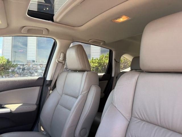 2012 GRAY /LEATHER Honda CR-V EX (5J6RM4H71CL) with an 2.4L I-4 port/direct injection engine, AUTOMATIC transmission, located at 1235 N Woodruff Ave., Idaho Falls, 83401, (208) 523-1053, 43.507172, -112.000488 - At Timberline Auto, finding a great deal on your next vehicle is always easy! Our experienced sales staff's goal is to help find you the right vehicle at the right price! Our knowledgeable finance department has options for almost any credit score. We offer extended service contract options to prote- Photo#49