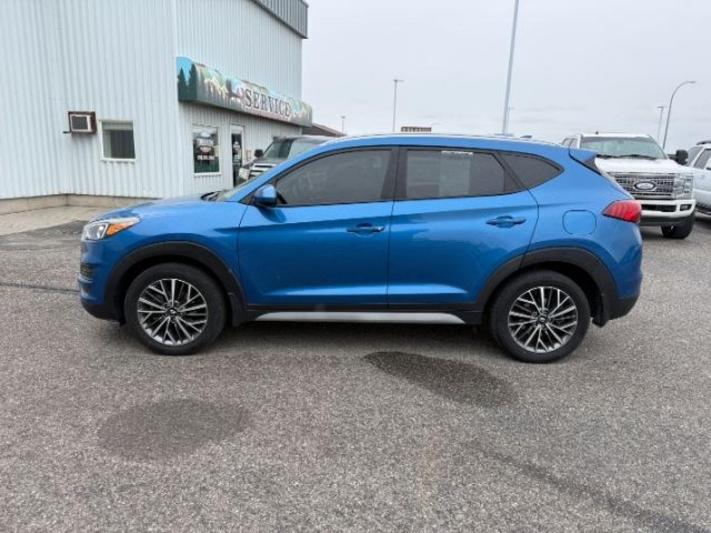 2019 BLUE /Black Hyundai Tucson (KM8J3CAL8KU) with an Theta 24L I-4 gasoline direct injection engine, Automatic transmission, located at 1175 N Woodruff Ave, Idaho Falls, ID, 83401, 43.506901, -111.999657 - At Timberline Auto, finding a great deal on your next vehicle is always easy! Our experienced sales staff's goal is to help find you the right vehicle at the right price! Our knowledgeable finance department has options for almost any credit score. We offer extended service contract options to prote - Photo#30