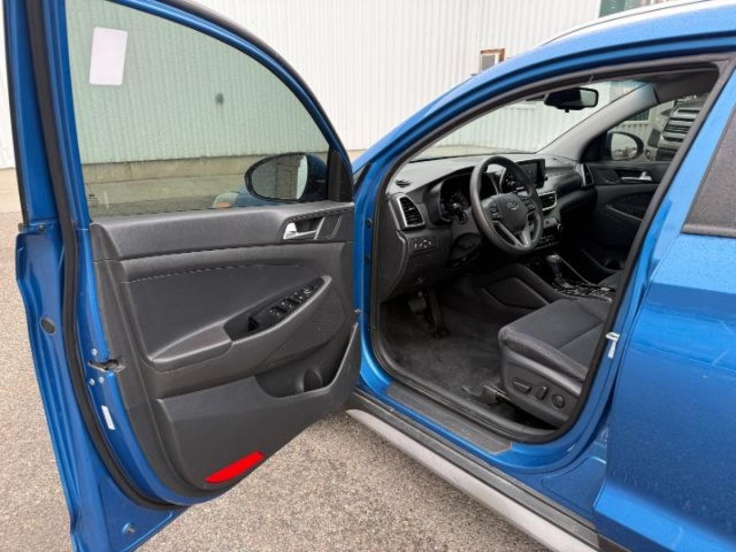 2019 BLUE /Black Hyundai Tucson (KM8J3CAL8KU) with an Theta 24L I-4 gasoline direct injection engine, Automatic transmission, located at 1175 N Woodruff Ave, Idaho Falls, ID, 83401, 43.506901, -111.999657 - At Timberline Auto, finding a great deal on your next vehicle is always easy! Our experienced sales staff's goal is to help find you the right vehicle at the right price! Our knowledgeable finance department has options for almost any credit score. We offer extended service contract options to prote - Photo#42