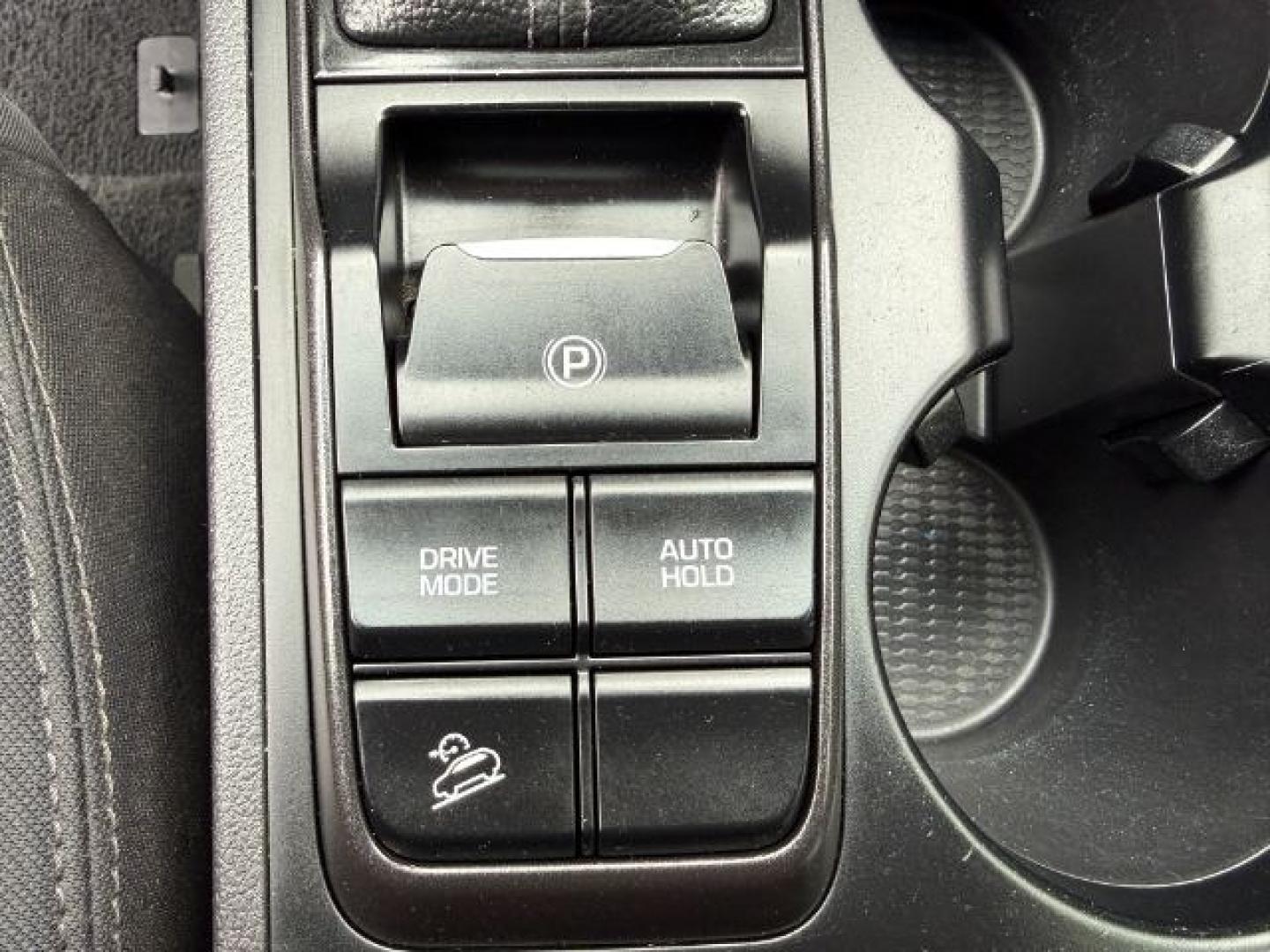 2019 BLUE /Black Hyundai Tucson (KM8J3CAL8KU) with an Theta 24L I-4 gasoline direct injection engine, Automatic transmission, located at 1175 N Woodruff Ave, Idaho Falls, ID, 83401, 43.506901, -111.999657 - At Timberline Auto, finding a great deal on your next vehicle is always easy! Our experienced sales staff's goal is to help find you the right vehicle at the right price! Our knowledgeable finance department has options for almost any credit score. We offer extended service contract options to prote - Photo#51