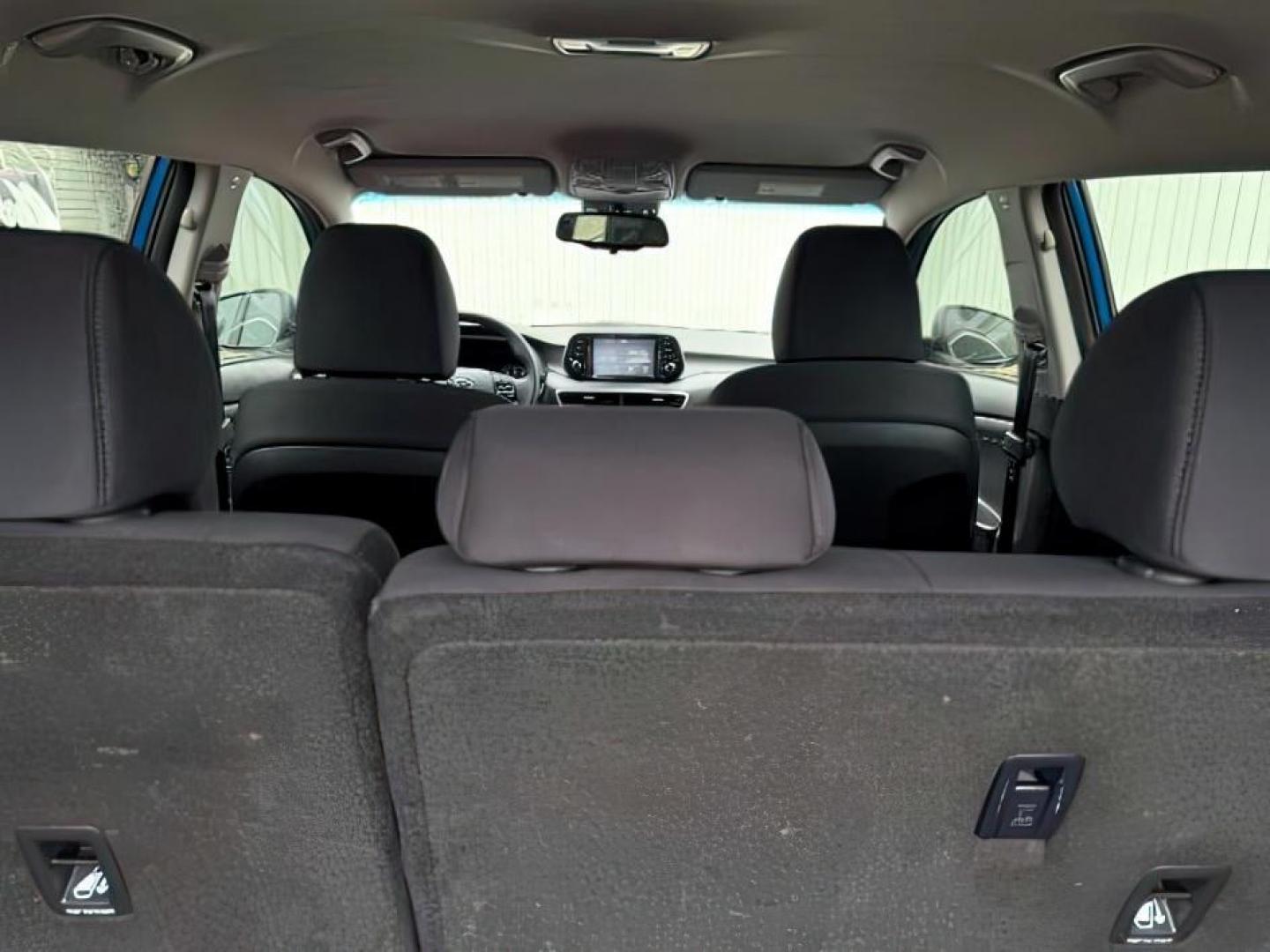 2019 BLUE /Black Hyundai Tucson (KM8J3CAL8KU) with an Theta 24L I-4 gasoline direct injection engine, Automatic transmission, located at 1175 N Woodruff Ave, Idaho Falls, ID, 83401, 43.506901, -111.999657 - At Timberline Auto, finding a great deal on your next vehicle is always easy! Our experienced sales staff's goal is to help find you the right vehicle at the right price! Our knowledgeable finance department has options for almost any credit score. We offer extended service contract options to prote - Photo#6