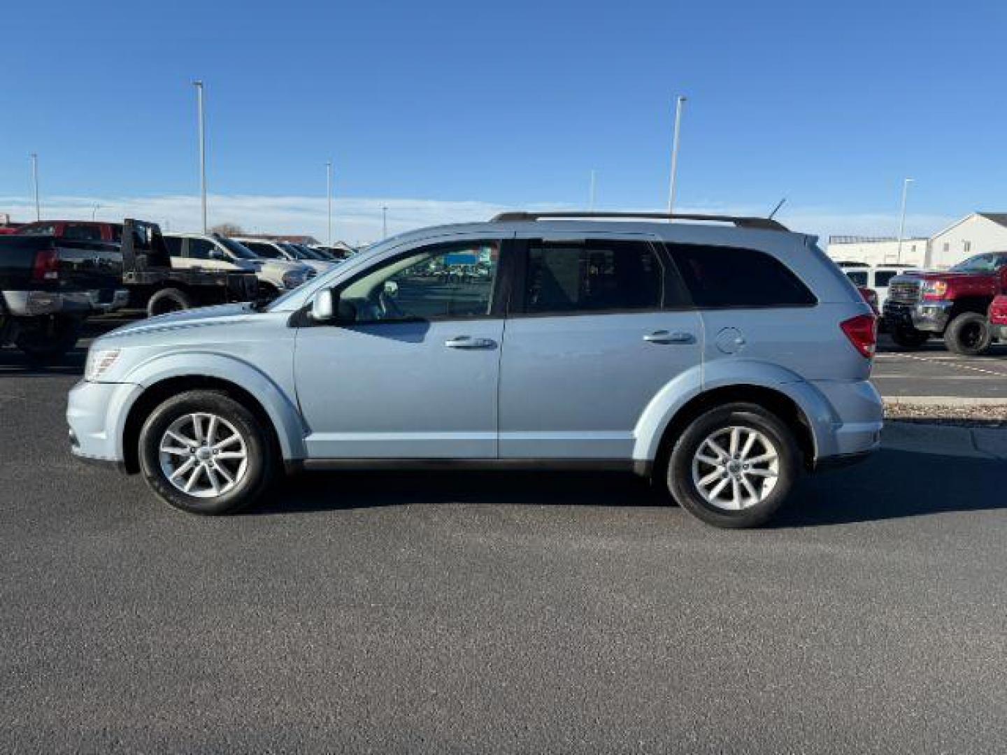 2013 BLUE /Black/Light Frost Dodge Journey (3C4PDCBB4DT) with an 24L I-4 DOHC engine, Automatic transmission, located at 1175 N Woodruff Ave, Idaho Falls, ID, 83401, 43.506901, -111.999657 - At Timberline Auto, finding a great deal on your next vehicle is always easy! Our experienced sales staff's goal is to help find you the right vehicle at the right price! Our knowledgeable finance department has options for almost any credit score. We offer extended service contract options to prote - Photo#1