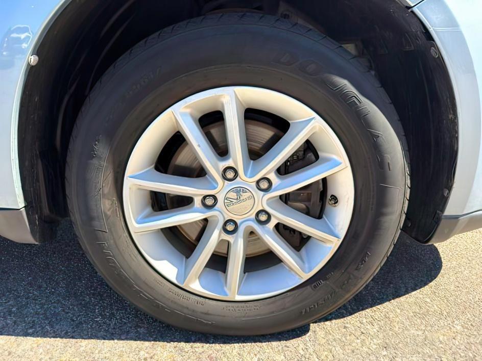 2013 BLUE /Black/Light Frost Dodge Journey (3C4PDCBB4DT) with an 24L I-4 DOHC engine, Automatic transmission, located at 1175 N Woodruff Ave, Idaho Falls, ID, 83401, 43.506901, -111.999657 - This 2013 Dodge Journey is a versatile midsize crossover built to handle the demands of daily driving, family errands, and weekend travel. Powered by a 2.4L I4 engine, it offers practical efficiency and dependable performance for commuting and highway trips. The interior provides comfortable seating - Photo#11